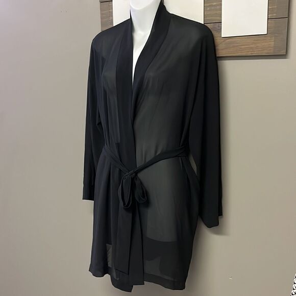 Victoria’s Secret Sheer Black/Gray Tie Close Long Sleeve Robe with Pockets- OSFM - Picture 2 of 16
